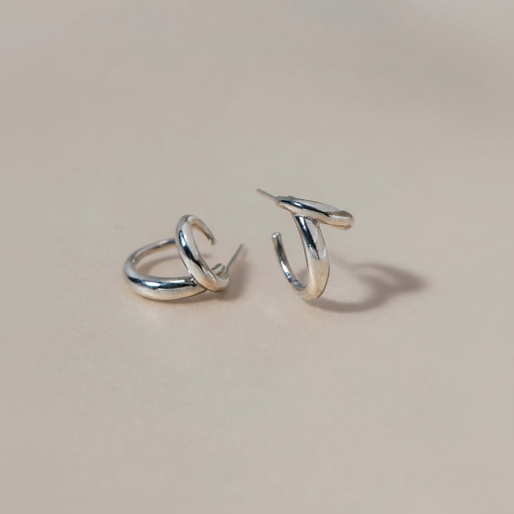 DUO EARRING - Ruby Star