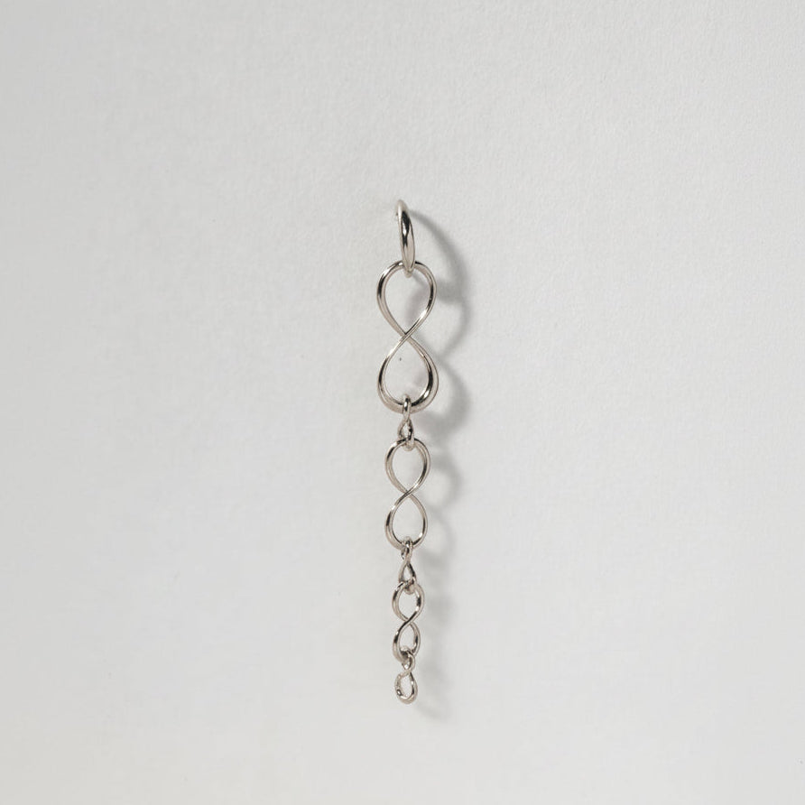 INFINITE EARRING Ruby Star Infinite earring ruby star