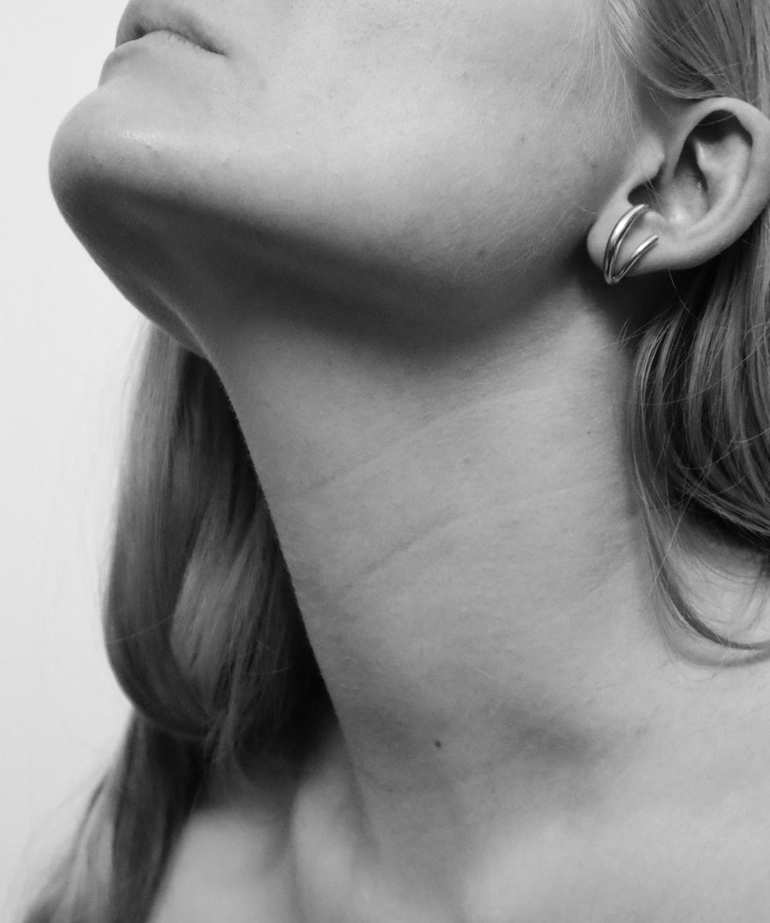 RIBS EARRING - Ruby Star