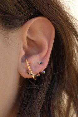 GOLD DUALITY EARRING - Ruby Star